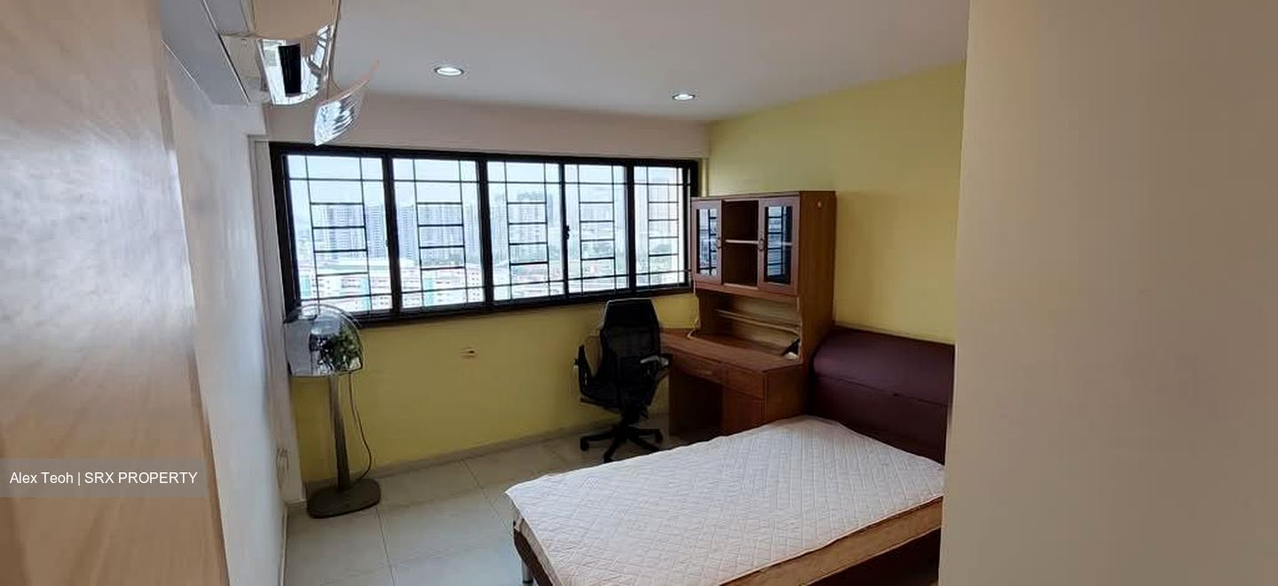 Blk 724 Clementi West Street 2 (Clementi), HDB 5 Rooms #573932231